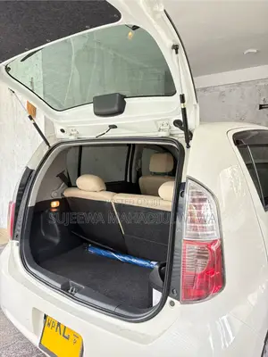 Toyota Passo 1.0 AWD 2007 White