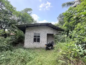 1bdrm House in Nawagamuwa, Gampaha City for sale