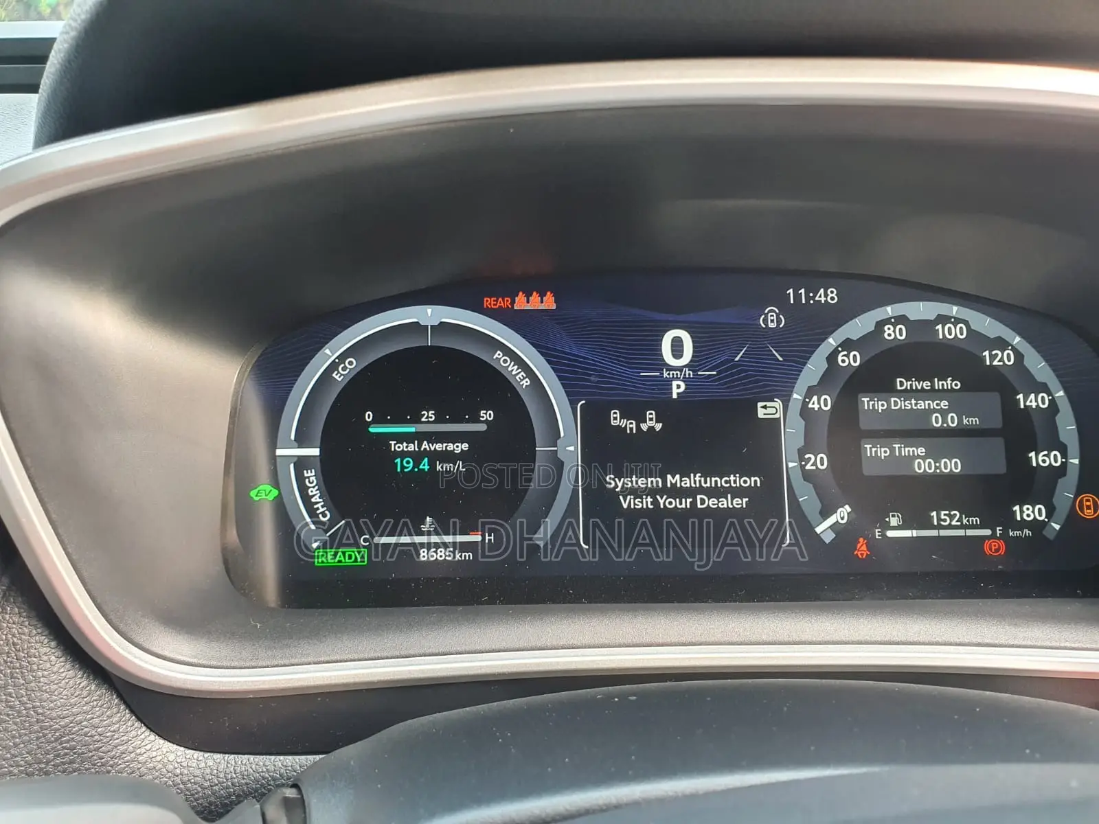 Toyota Corolla Cross Hybrid 2025 White