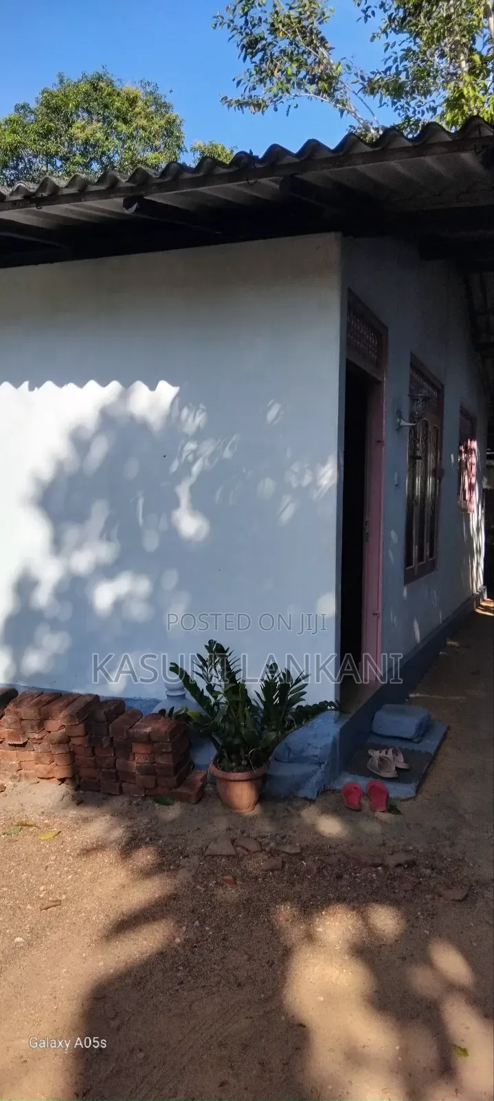 2bdrm House in Boralesgamuwa for rent