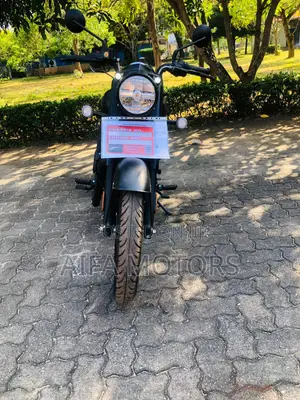 New Royal Motorcycle 2025 Black