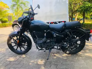 New Royal Motorcycle 2025 Black
