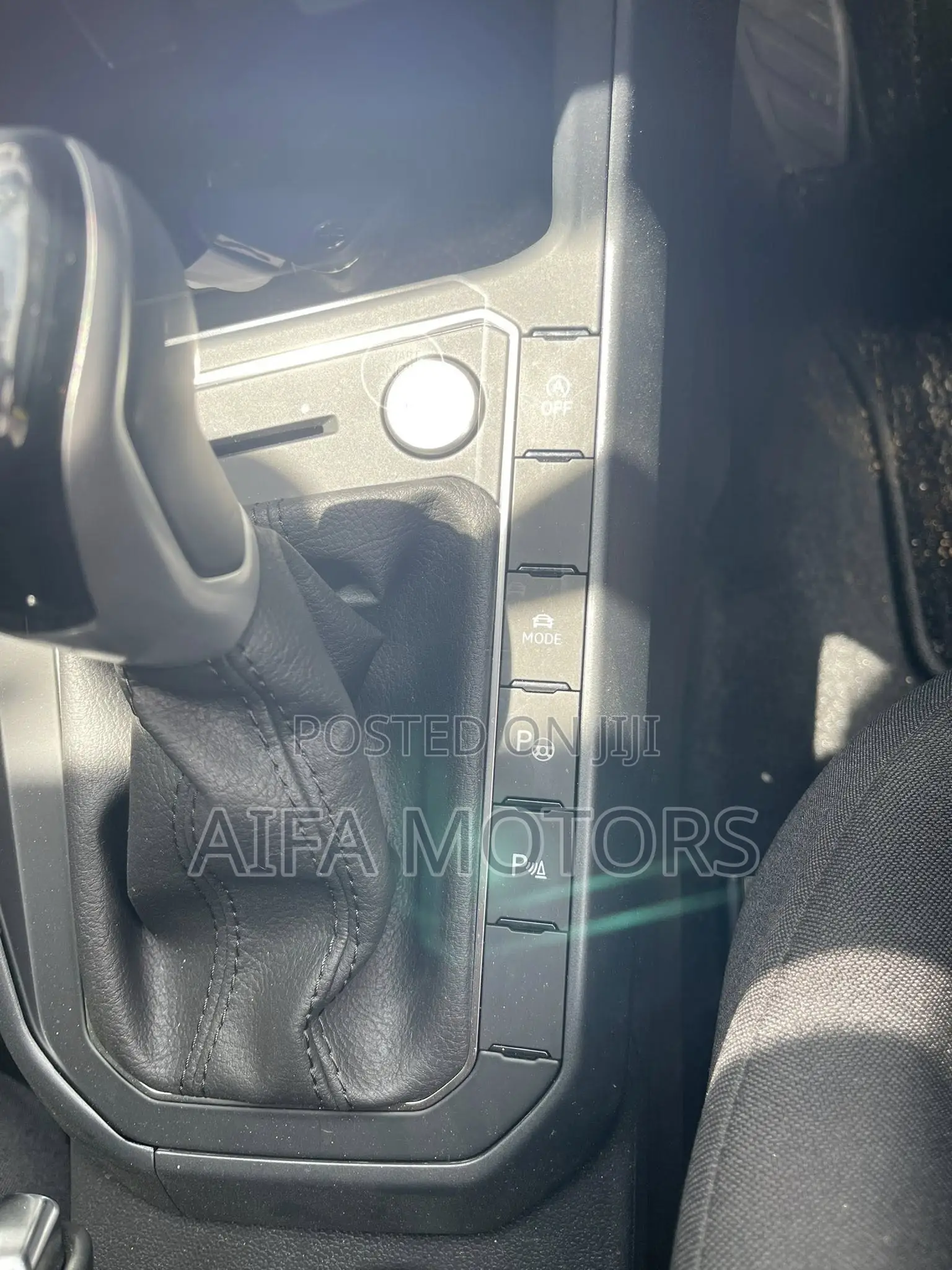 Volkswagen Polo 2023 Red