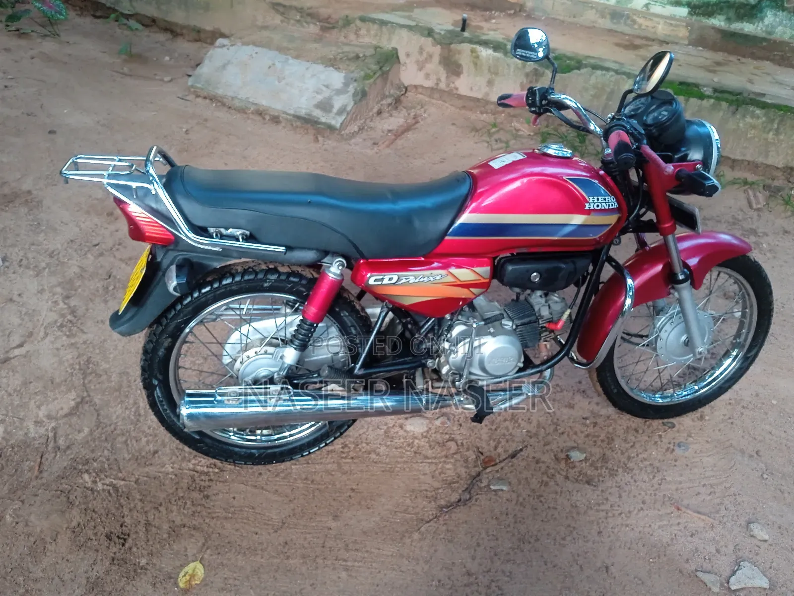 New Hero Dawn 100 2007 Red