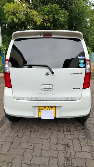 Suzuki Wagon R 660 Hybrid AWD 2016 White