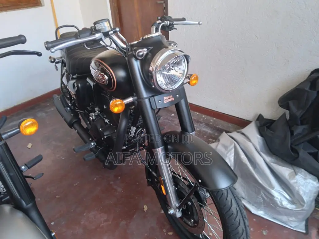 New Royal Motorcycle 2024 Black