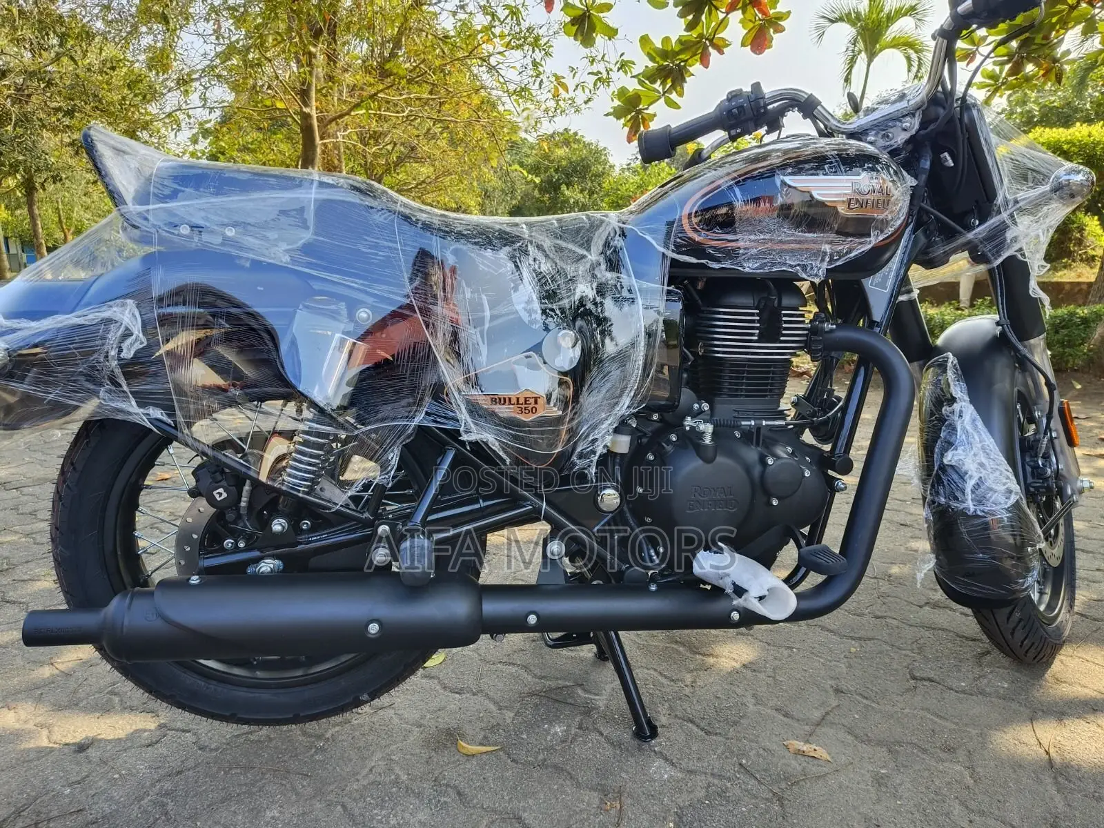 New Royal Motorcycle 2024 Black