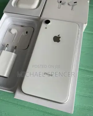 New Apple XR 128 GB White