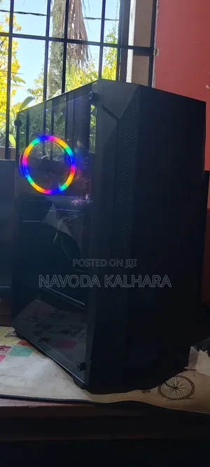 Desktop Computer 8GB Intel Core I5 HDD+SSD 1T