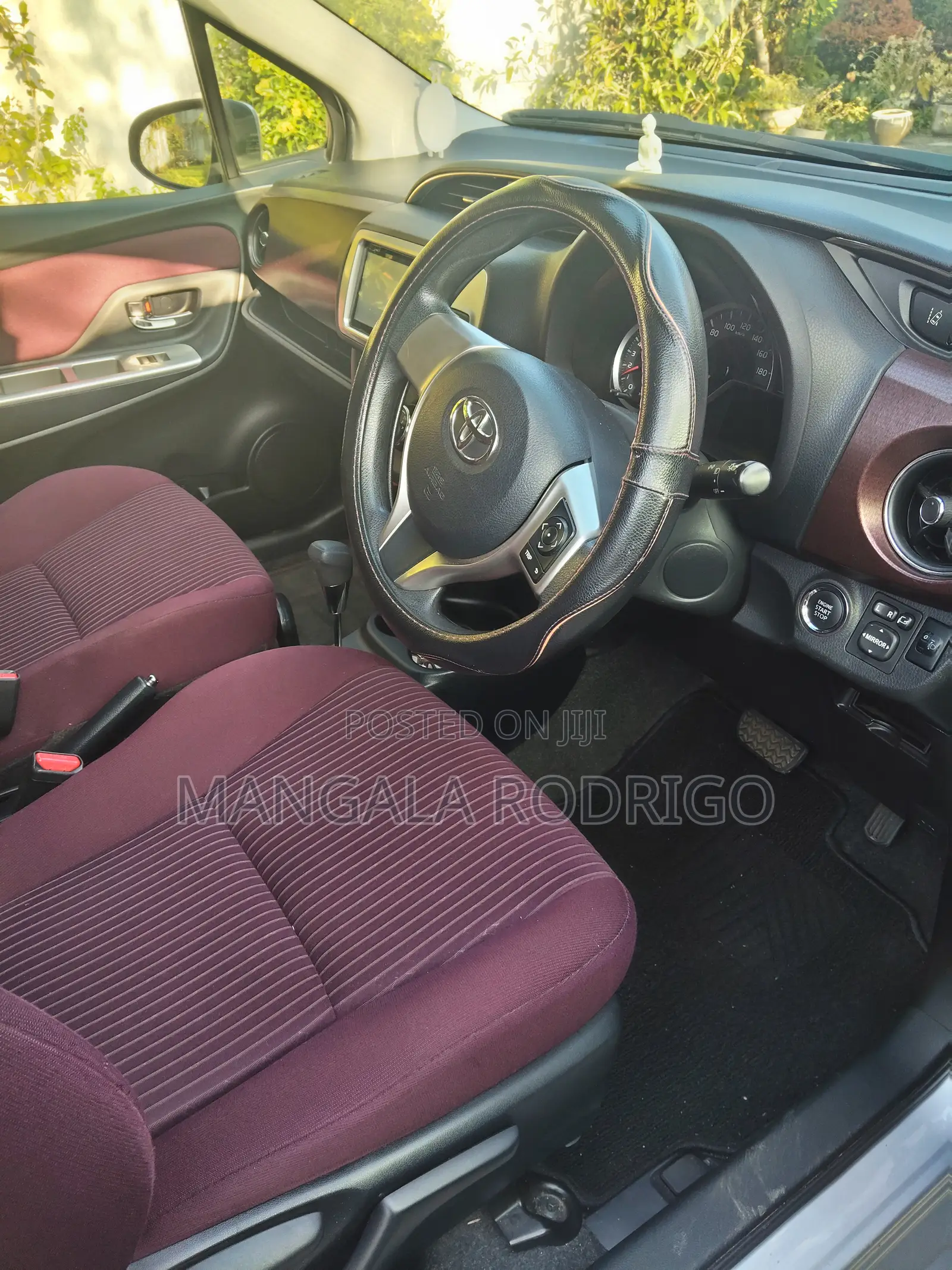 Toyota Vitz 2015 Gray