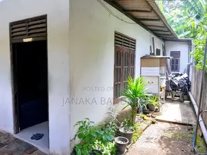 3bdrm House in Wattala for sale