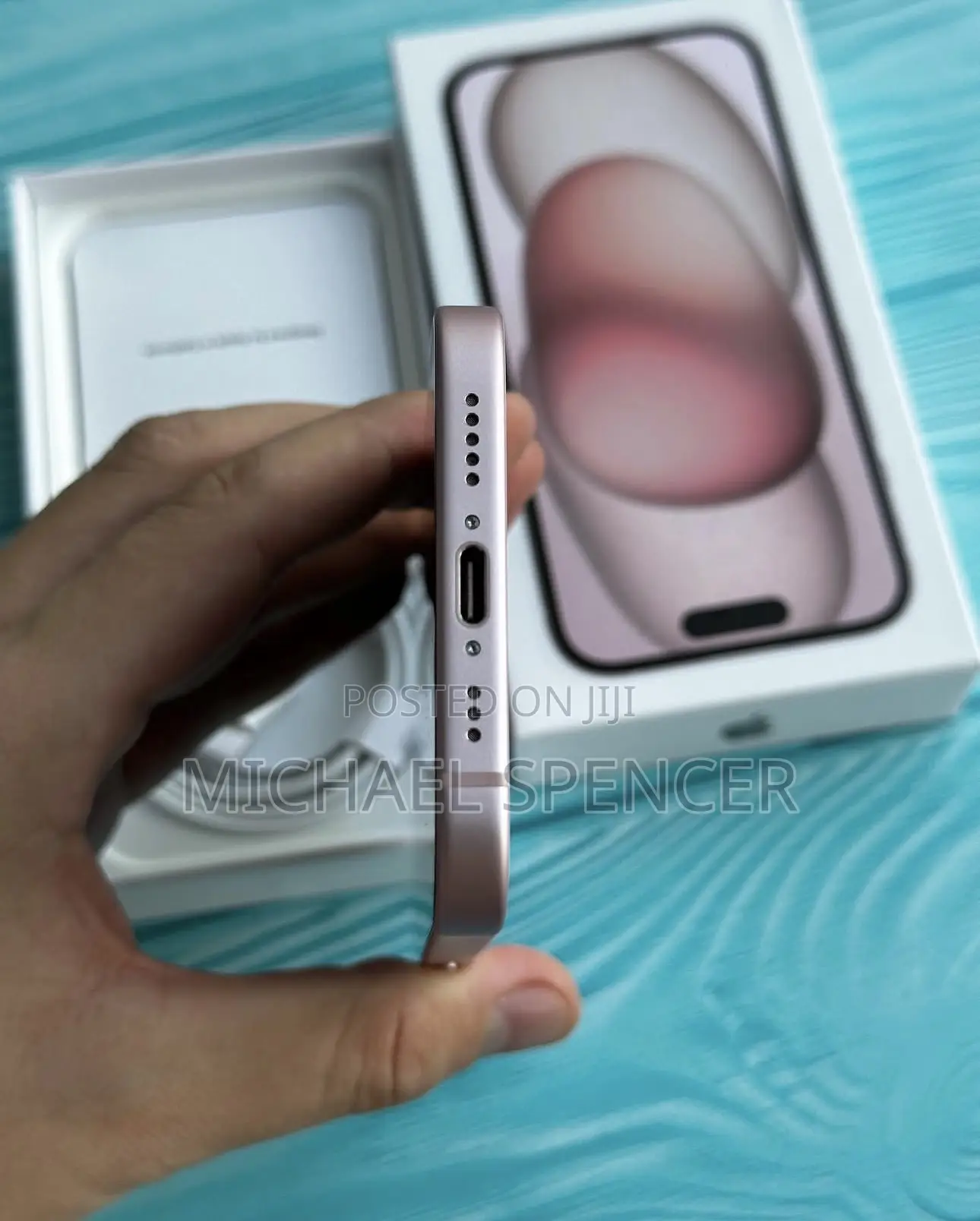 New Apple iPhone 15 256 GB Pink