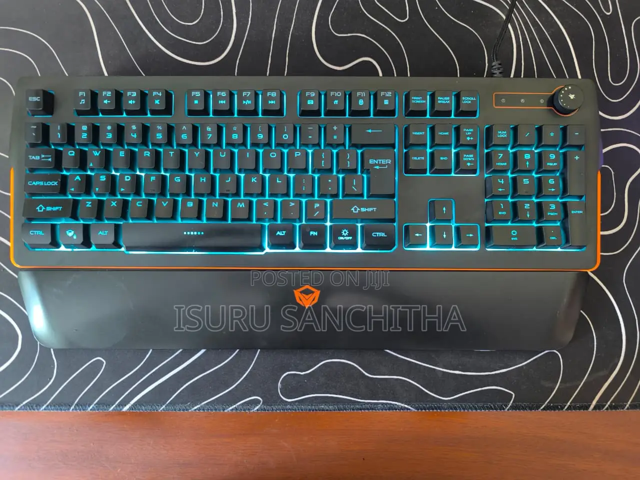 Meetion Backlit Keyboard – For Sale