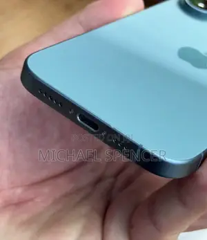 New Apple iPhone 16 256 GB Blue