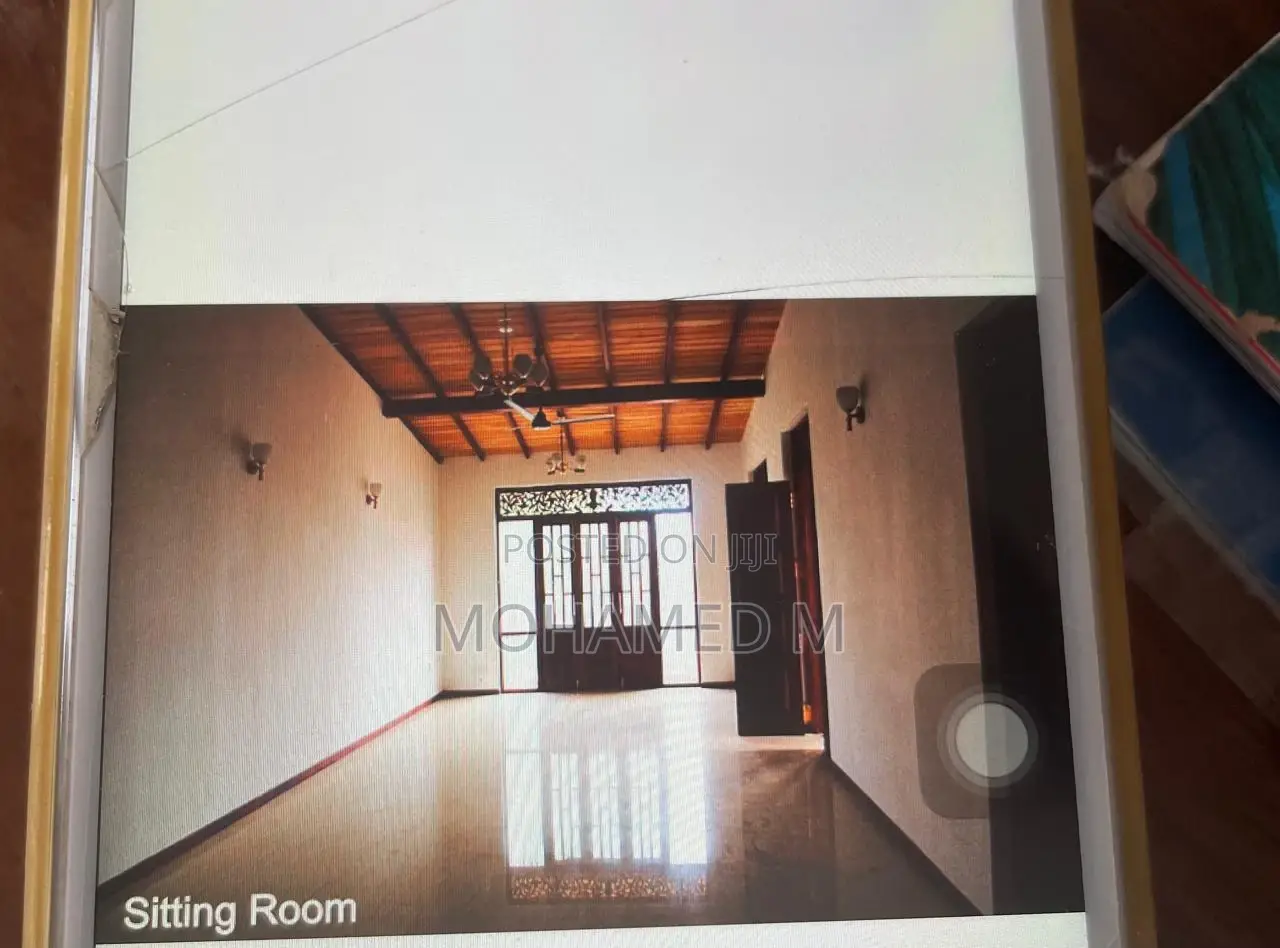 7bdrm House in Dehiwala for sale