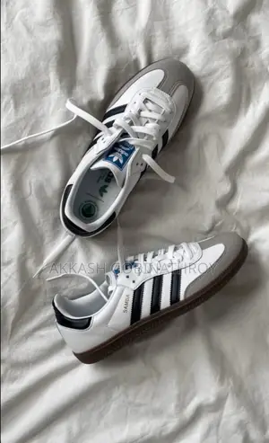Brand New Adidas Samba – Size 41
