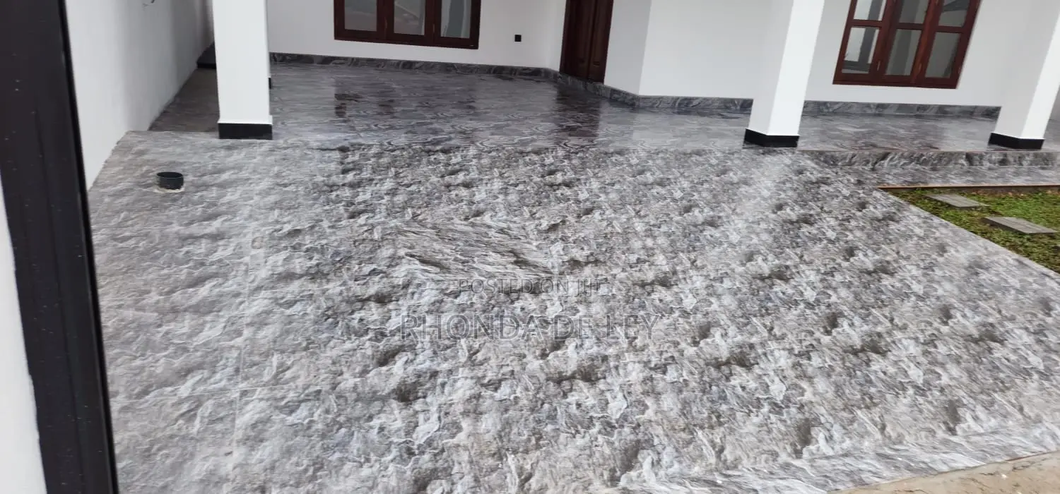 3bdrm House in Negombo for sale