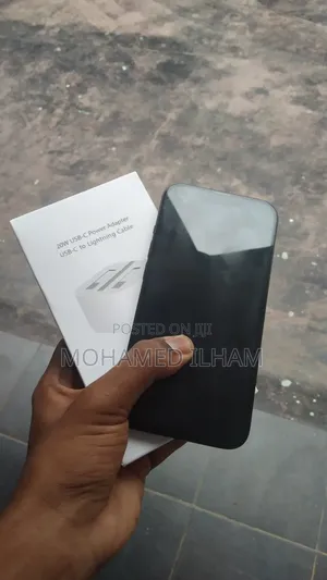 Apple iPhone 13 128 GB Black