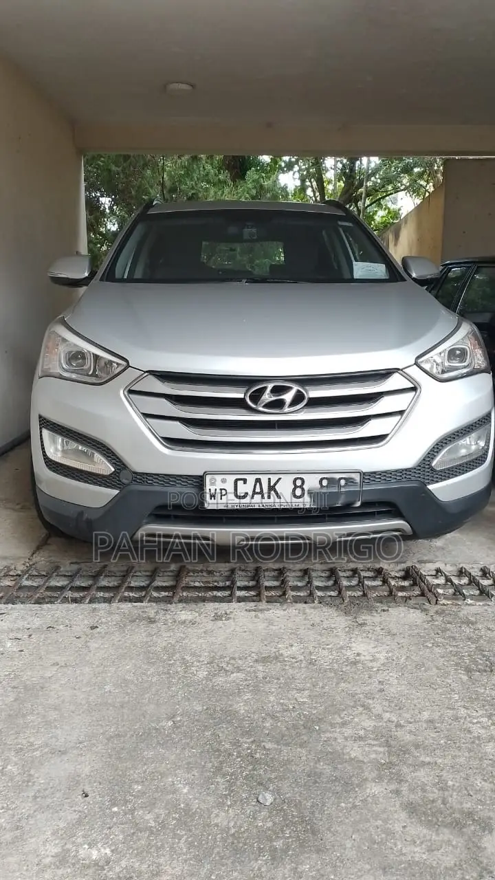 Hyundai Santa Fe 2015 Silver
