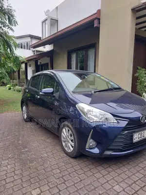 Toyota Vitz 2018 Blue