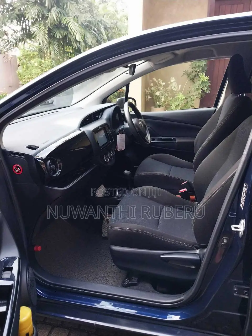 Toyota Vitz 2018 Blue