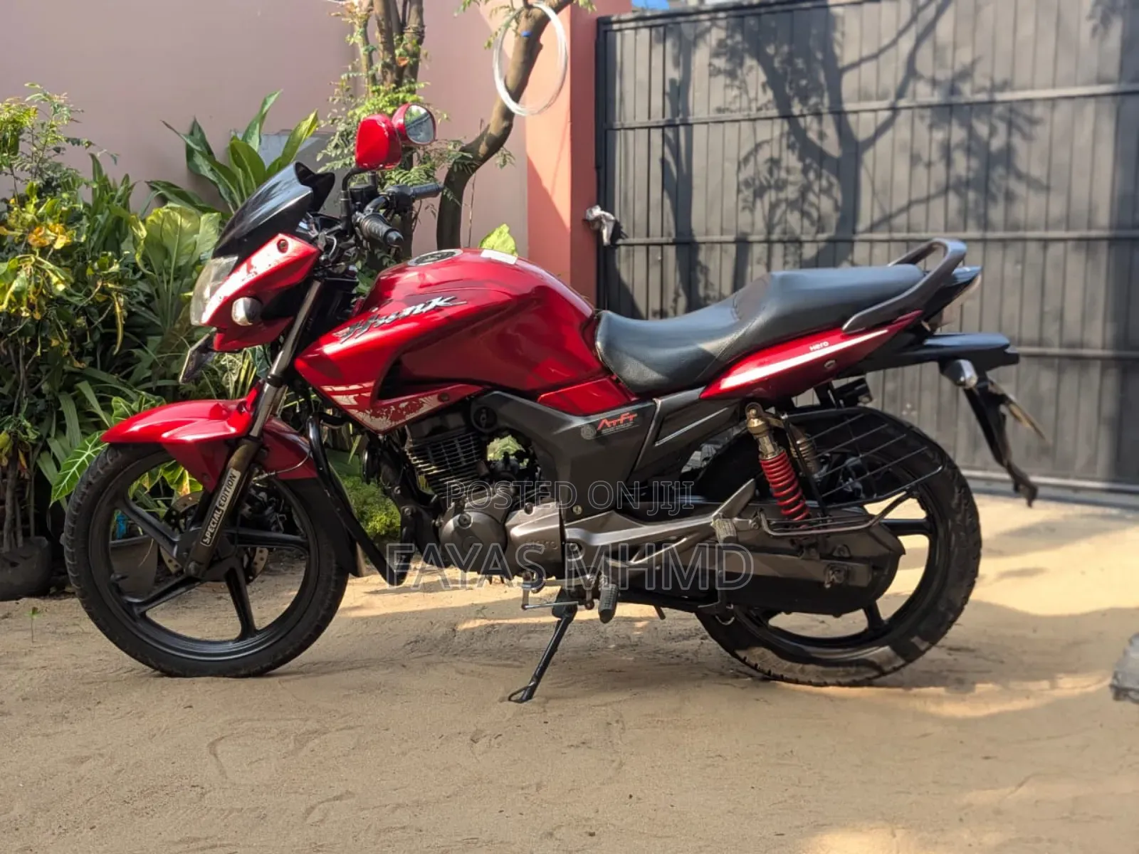 Hero Hunk 150 2018 Red