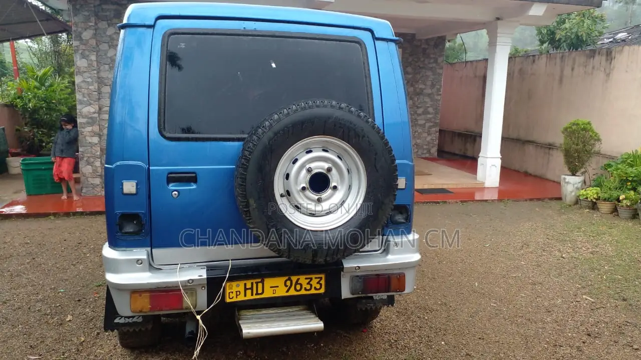 Tata Sumo 2003 Blue