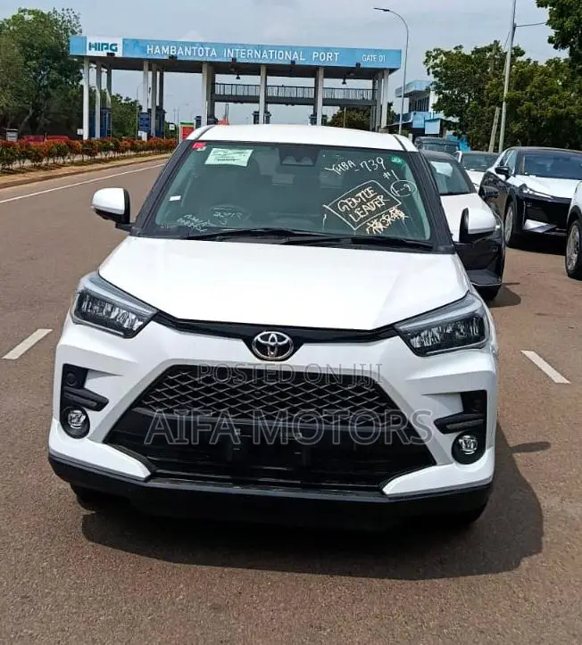 Toyota Raize 1.2 FWD 2024 White