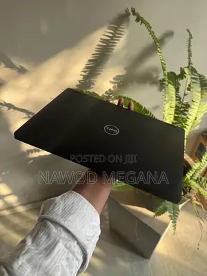 Laptop Dell Latitude 7390 16GB Intel Core i7 SSD 256GB