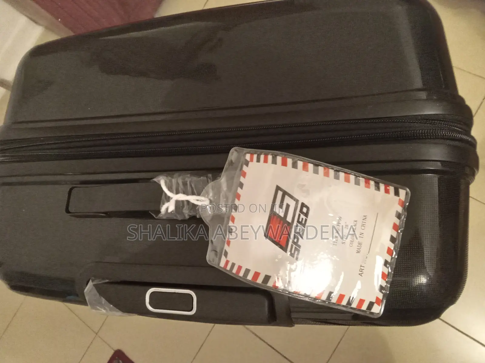 30kg -Rated Brand New 2 Suitcases