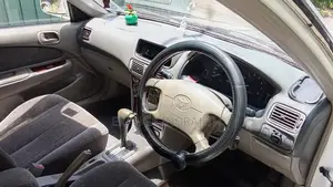 Toyota Corolla Sedan 1998 White