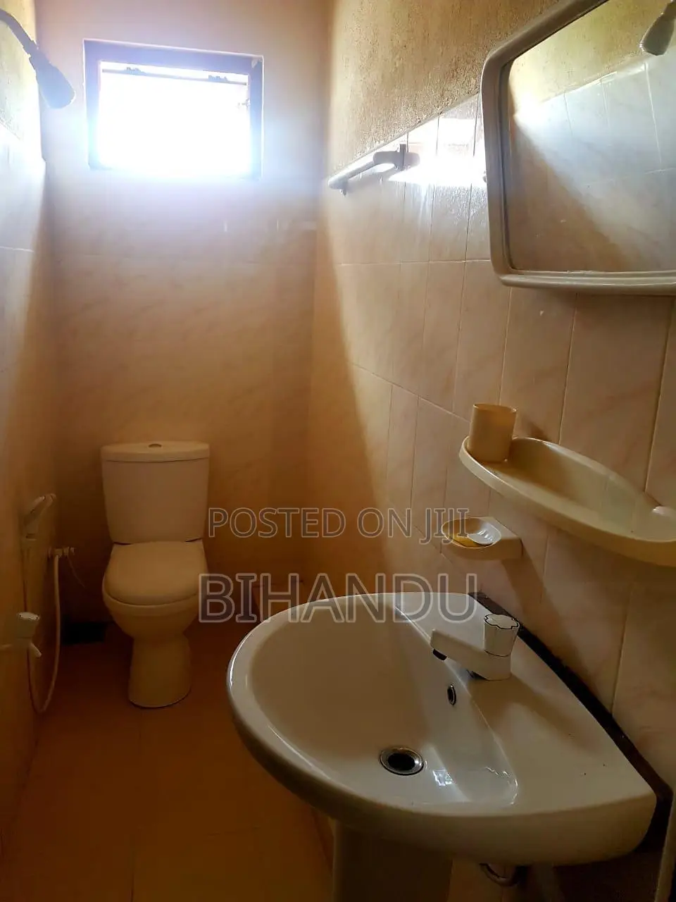 Furnished 10bdrm Room & Parlour in Chance Accommodation, Moratuwa