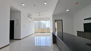 4bdrm Apartment in Colombo City for sale