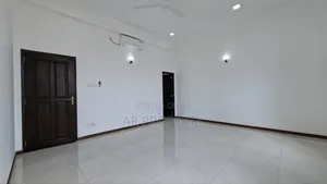4bdrm Apartment in Colombo City for sale