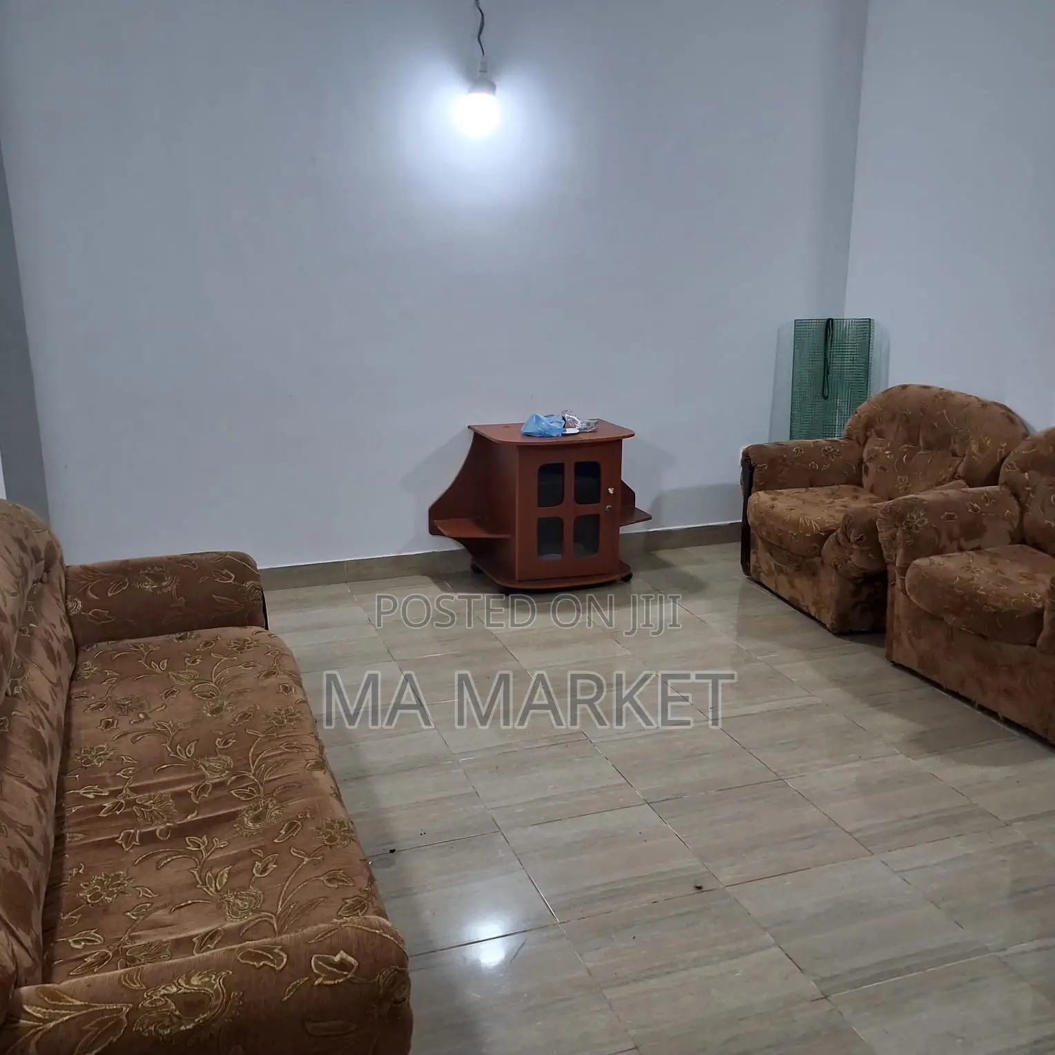 Furnished 2bdrm Apartment in 2 Bedrooms, Homagama for rent