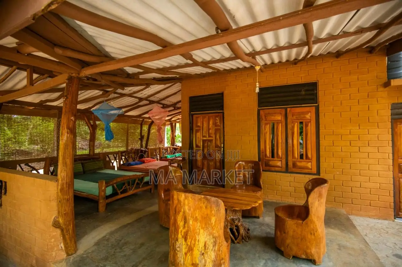 Furnished 20bdrm Villa in Echo Villa, Tissamaharama for rent