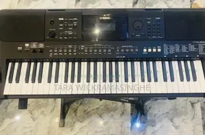 Yamaha PSR-E463 Keyboard for Sale