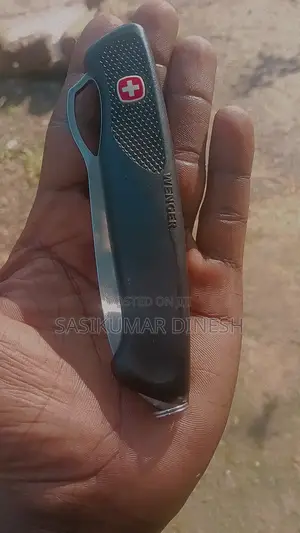 Victorinox Swiss Wenger 151 Army Knife