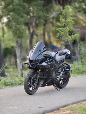 Yamaha 2020 Black