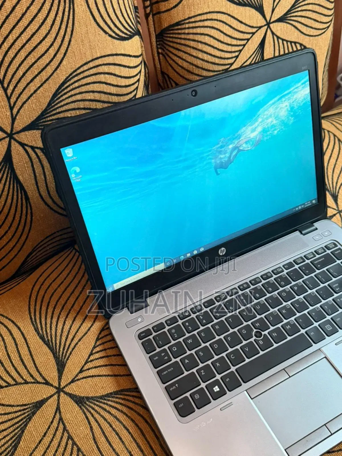 Laptop HP 15-dy1032wm 8GB Intel Core i5 SSD 128GB