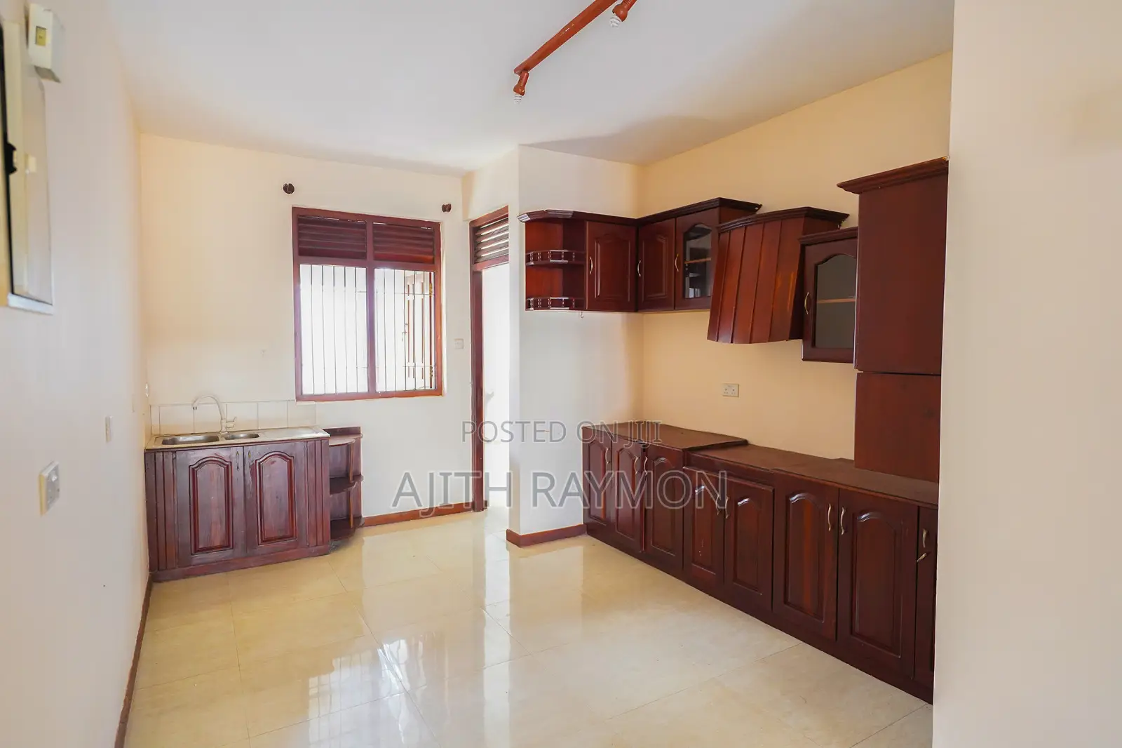 5bdrm House in Wasana Uyana, Piliyandala for sale