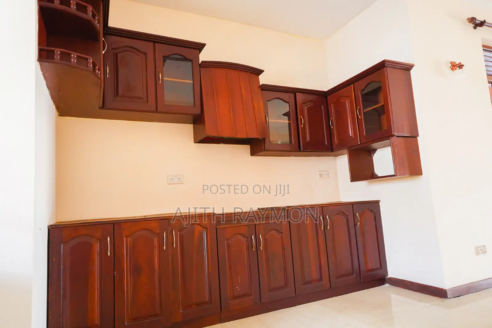 5bdrm House in Wasana Uyana, Piliyandala for sale