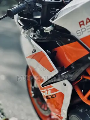 KTM 2018 White
