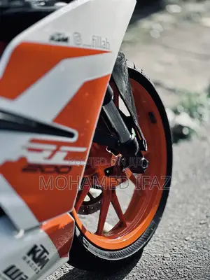 KTM 2018 White