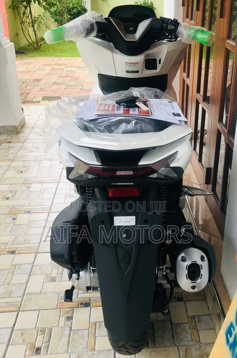 New Honda 2025 White