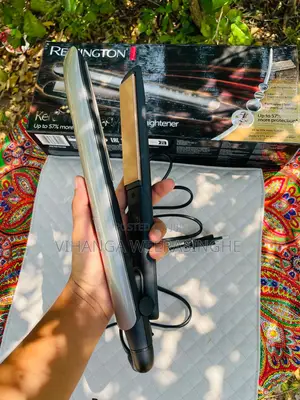 Remington Keratin Therapy Pro Straightener