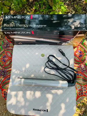 Remington Keratin Therapy Pro Straightener