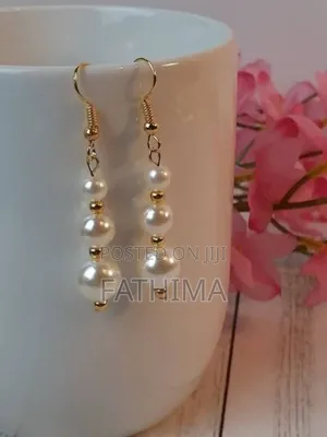Korean Pearl Drop Earrings