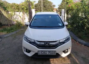 Honda Fit 2015 Pearl