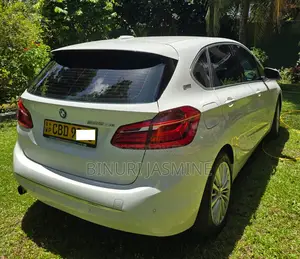 BMW 225xe 2016 White